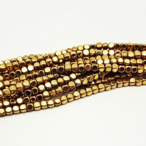 Cubo in ematite dorata 4 mm