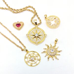 Alternative view of Charms Cuore dorato acciaio cubic zirconia rosso