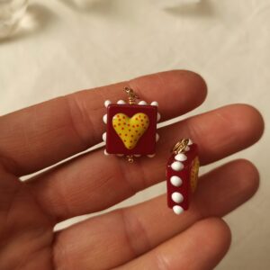 Ciondolo cuore bordeaux quadrato in ceramica e acciaio