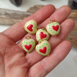 Alternative view of Ciondolo cuore giallo in ceramica e acciaio