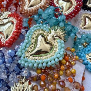 Alternative view of Cuore sacro con lavorazione cristalli 3 mm