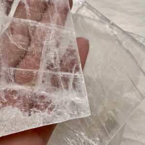 Alternative view of Piatto in Selenite