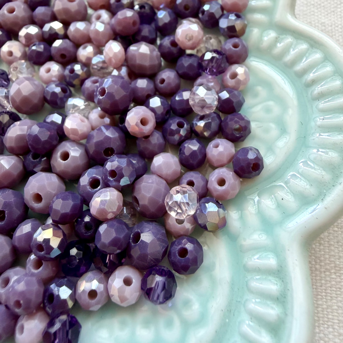 Mix Mezzi Cristalli Sfaccettati 4 e 6 mm - 20 gr - Lilac - immagine 3
